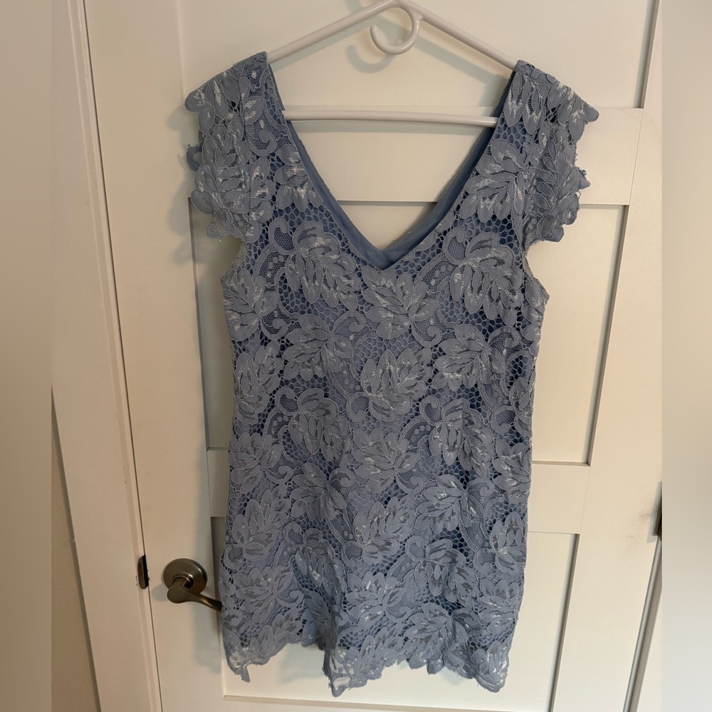 BB Dakota Jaqueline lace shift mini dress, baby blue periwinkle, size xs